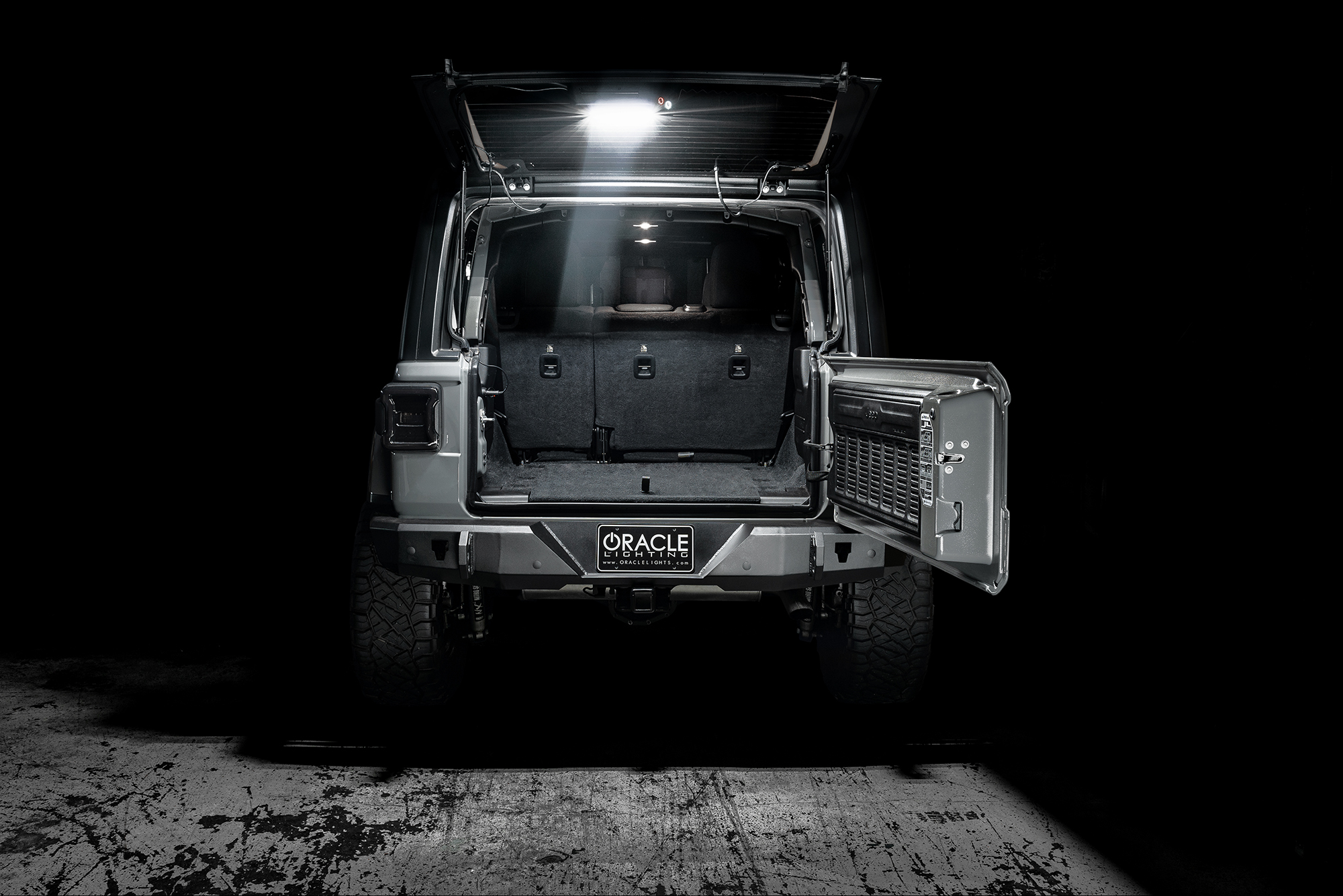 5858-023 - Cargo Area Light